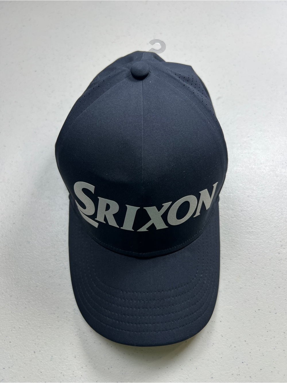 Srixon Hat Cap Strap Back Black Golf Golfer Performance Dry Tour Mens